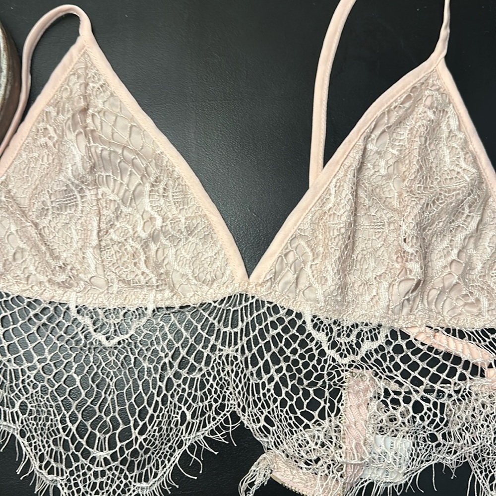 Lace top